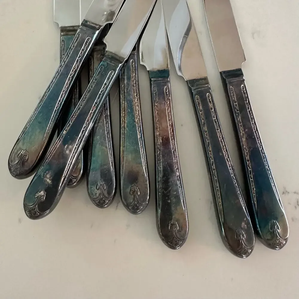Rogers & Sons International Silver Flatware in Exquisite Pattern 1940s 43 pc